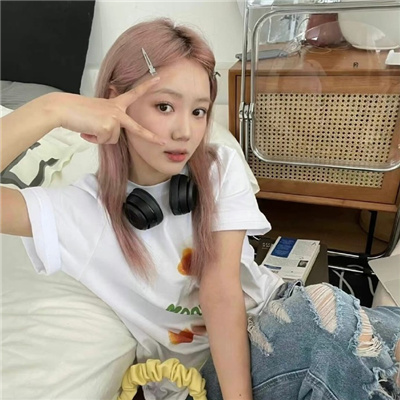 浙江伴游女生左惜筠的资料