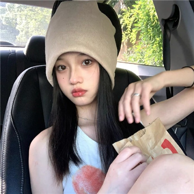 浙江伴游女生丛河灵的资料